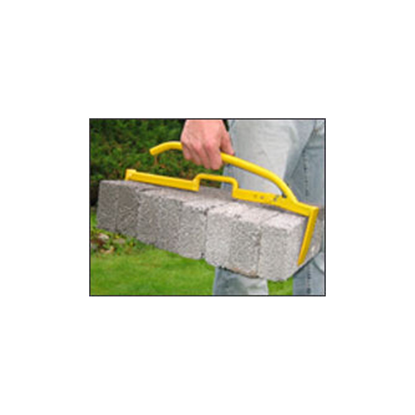 B&V Brick Tongs carrying multiple bricks